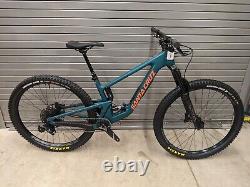 2023 Santa Cruz Hightower C V3 Size XL R Kit Green