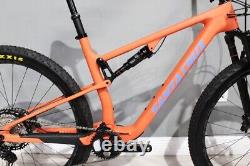 BRAND NEW 2022 Santa Cruz Blur XT-Kit Salmon Large Carbon Fiber Mountain Bike