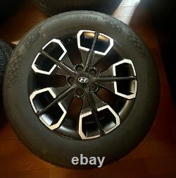 Hyundai Santa Cruz OEM Tires And Black Wheels 18 Like New