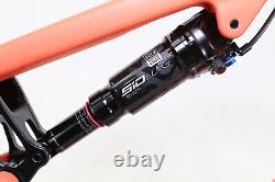 NEW! Santa Cruz Blur 4 Carbon C S-KIT Large 29 RockShox SRAM RaceFace Tubeless