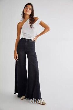 NWT FREE PEOPLE Sz 28 SANTA CRUZ WIDE LEG JEANS IN SOFT BLACK