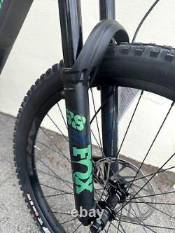 New 2023 Santa Cruz Megatower Carbon C Size Small MTB