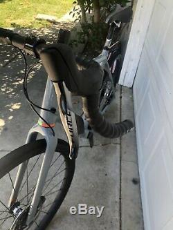 Open WI. DE Gravel Bike Size L SRAM AXS Santa Cruz Reserve