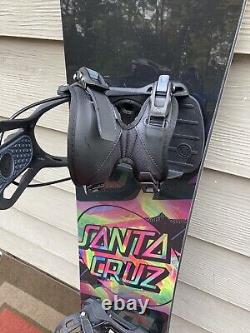 Santa Cruz 146 cm CRUZ GRIP Snowboard with FLOW Nexus Medium Bindings