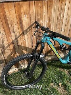 Santa Cruz Bronson CC Large 2017 NEW SRAM NX Eagle 12 Speed Fox 34 Rockshox