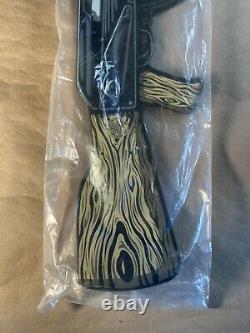 Santa Cruz Jason Jessee AK-47 Shaped Skateboard Deck Rare Hard to Find NOS