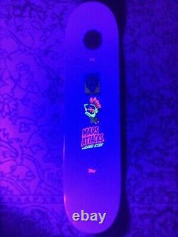 Santa Cruz Mars Attacks Atomic Illusion #7 8.25 Blacklight Skate Deck Flawless