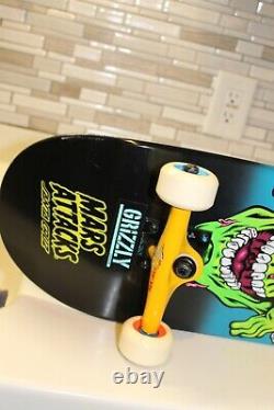 Santa Cruz Mars Attacks Limited Edition 8.25 Complete Thunder Trucks Brand NEW