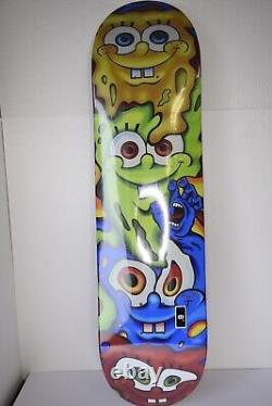 Santa Cruz Skateboard Deck Spongebob Blue Screaming Hand 8.0 New import from JP