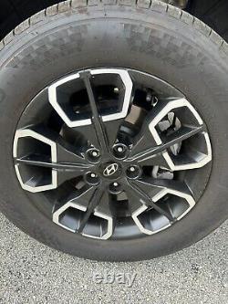 Set Of 4 New takeoff 2024 HYUNDAI SANTA CRUZ 18 Tires And OEM Takeoff Wheels 4