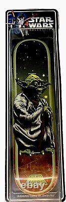 Star Wars Santa Cruz Collectible Skateboard Deck Yoda Blister Package New